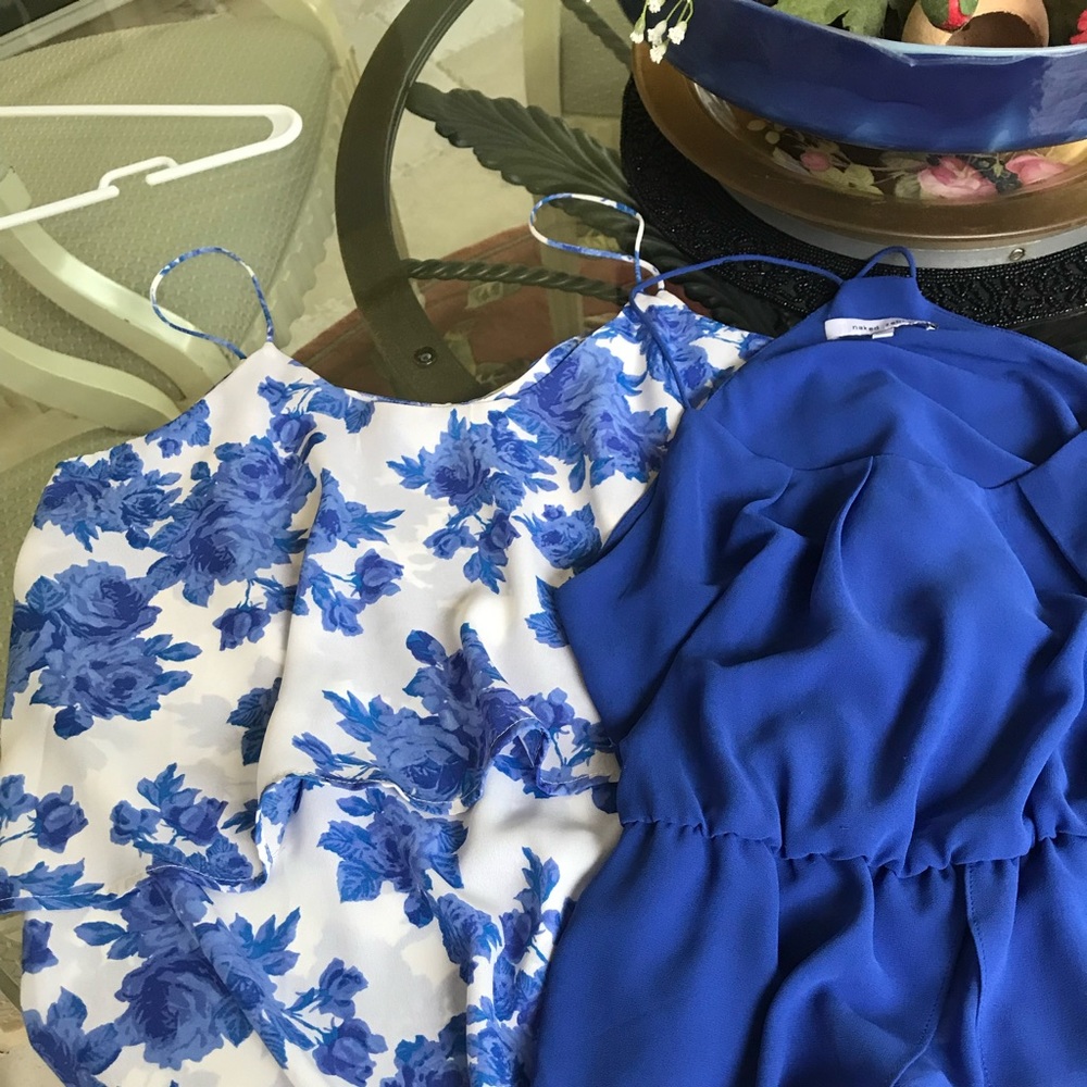 2 camisoles